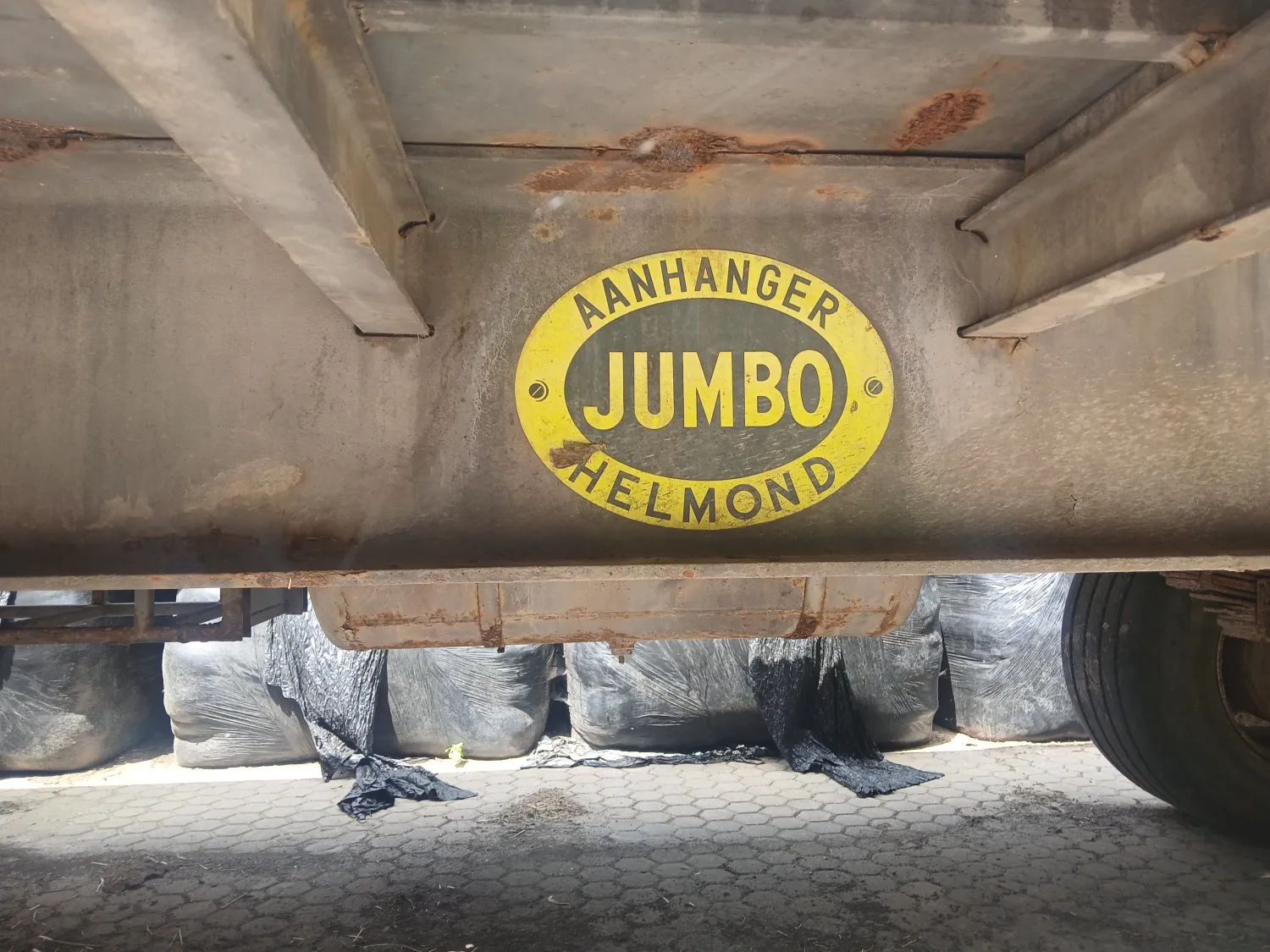 Landbouwwagen te koop - 11.3m laadlengte, kenteken!