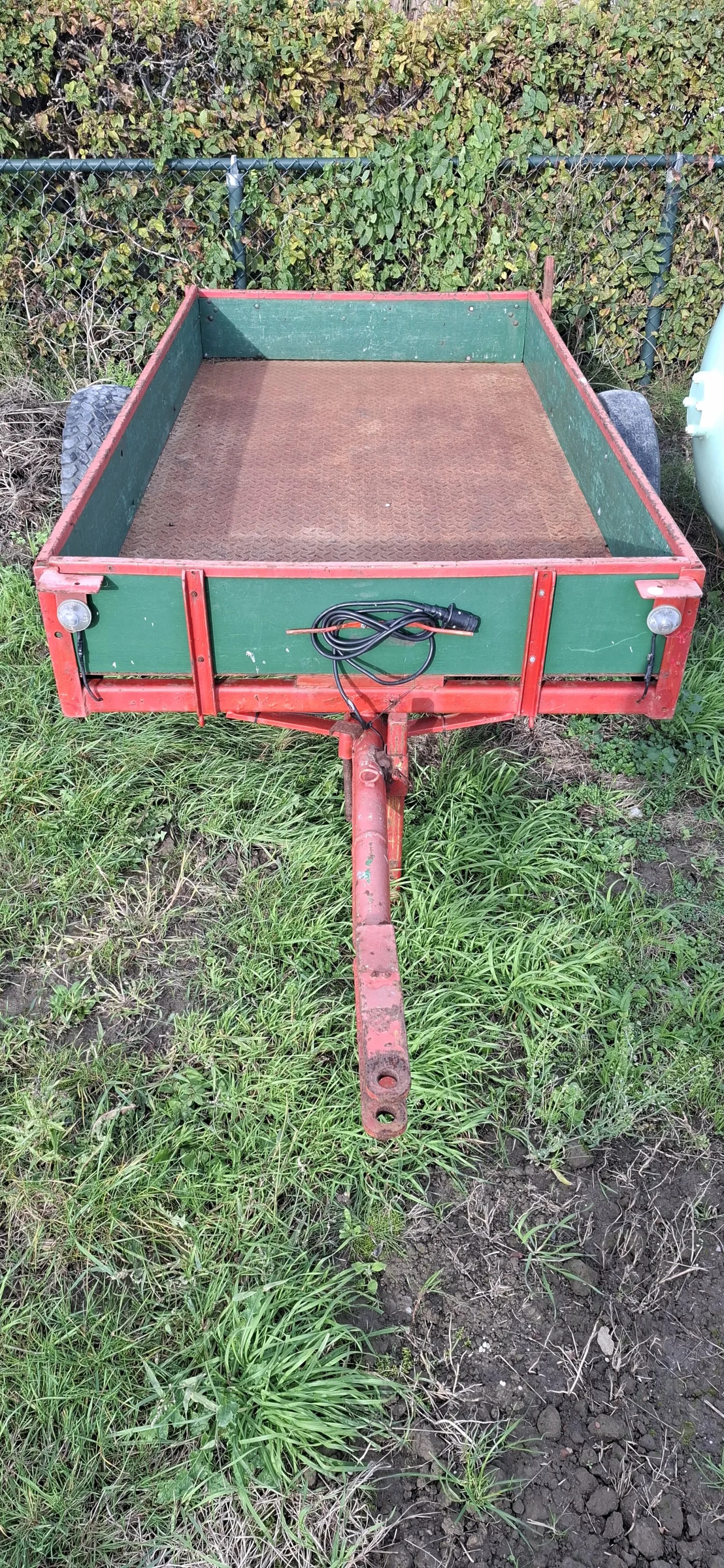 Langzaam verkeer aanhanger - 2.4x1.25m laadvloer