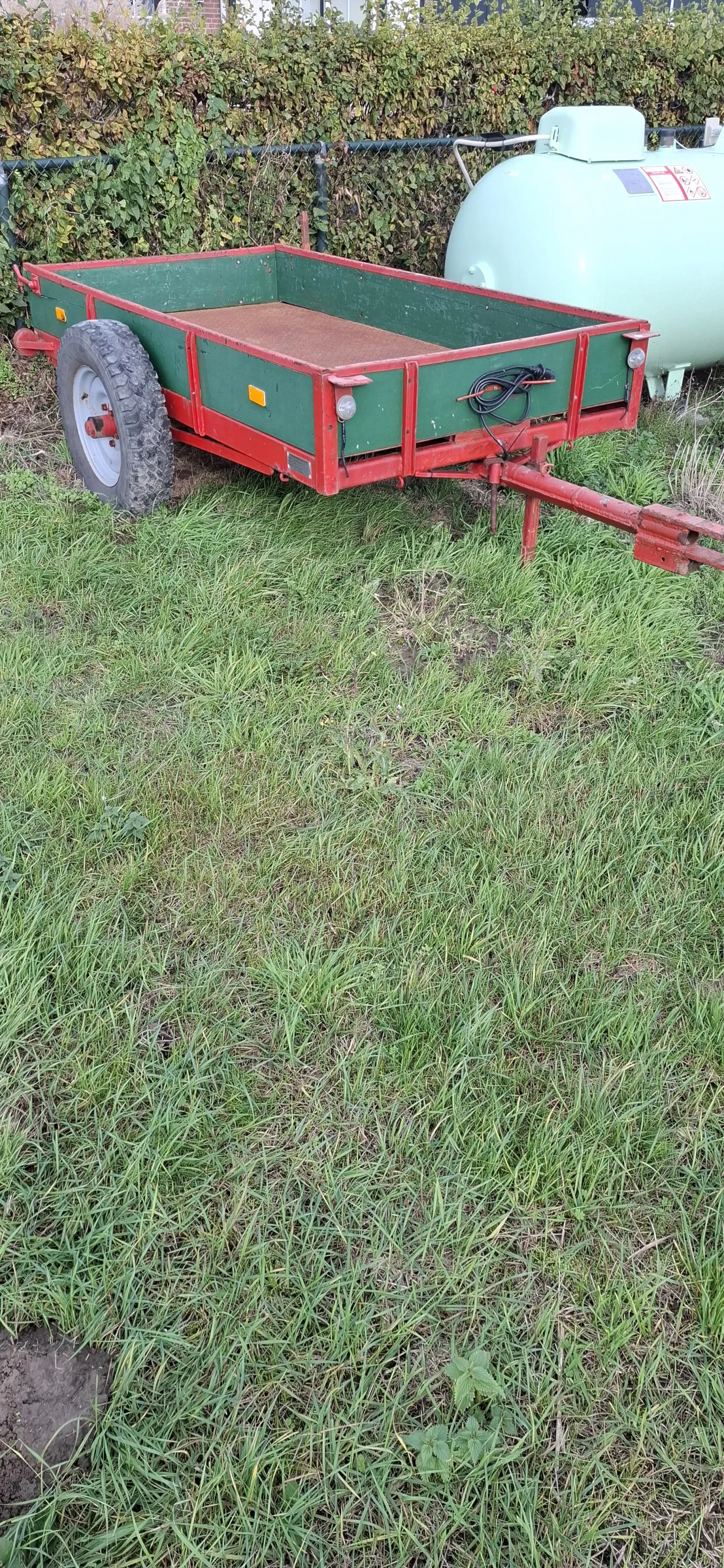 Langzaam verkeer aanhanger - 2.4x1.25m laadvloer