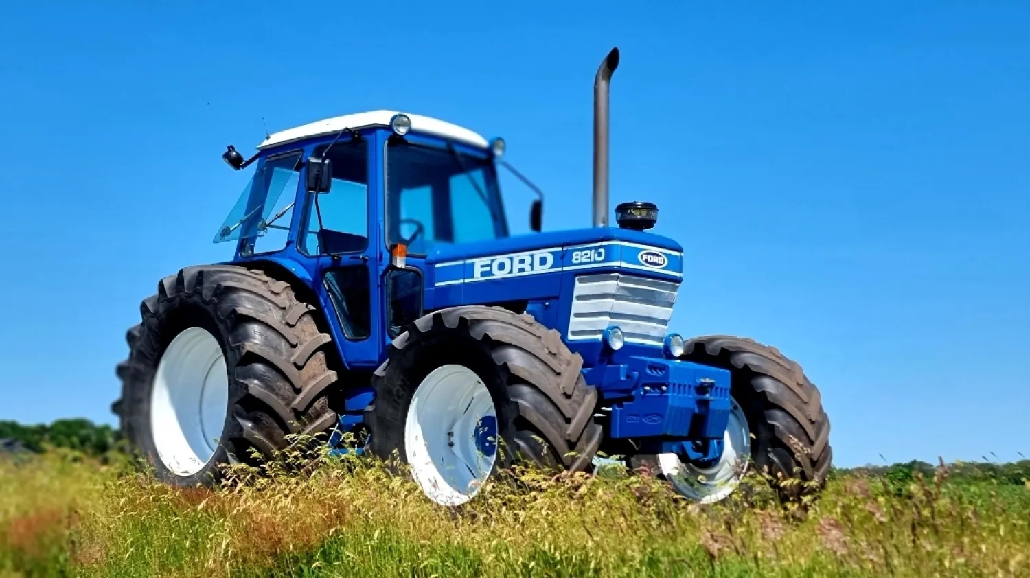Трактор Ford 8210, 1985 – Турбо, 140 к.с., Малко часове