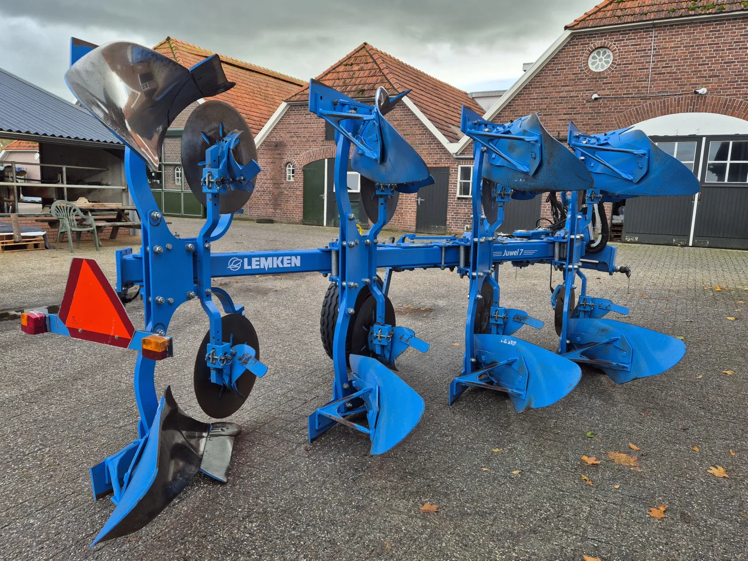Pług Lemken Juwel 7 - 4 Skiby, Rok 2014