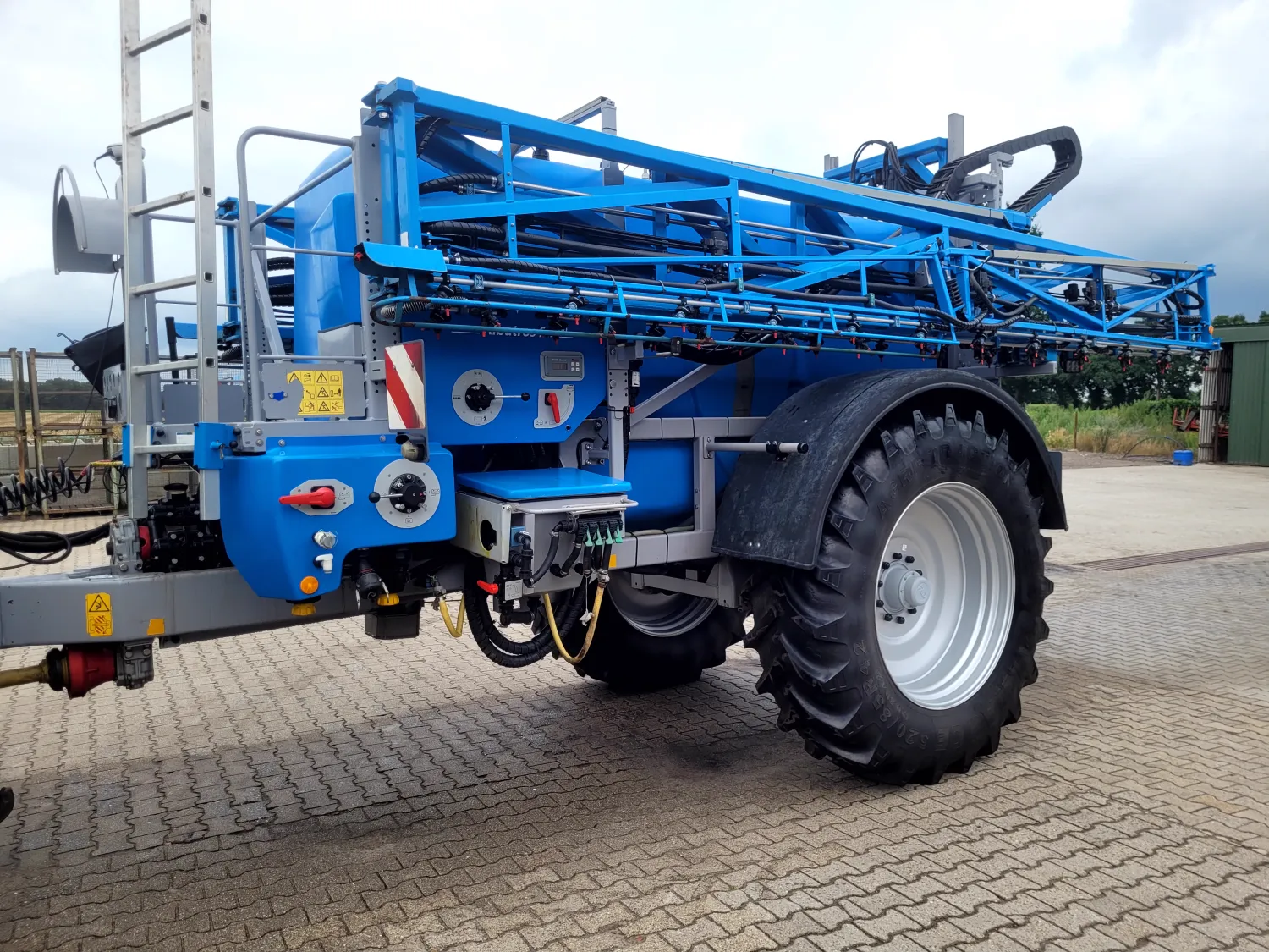 Lemken Albatros 9/5000 Spuit 33m - Uitstekende Staat