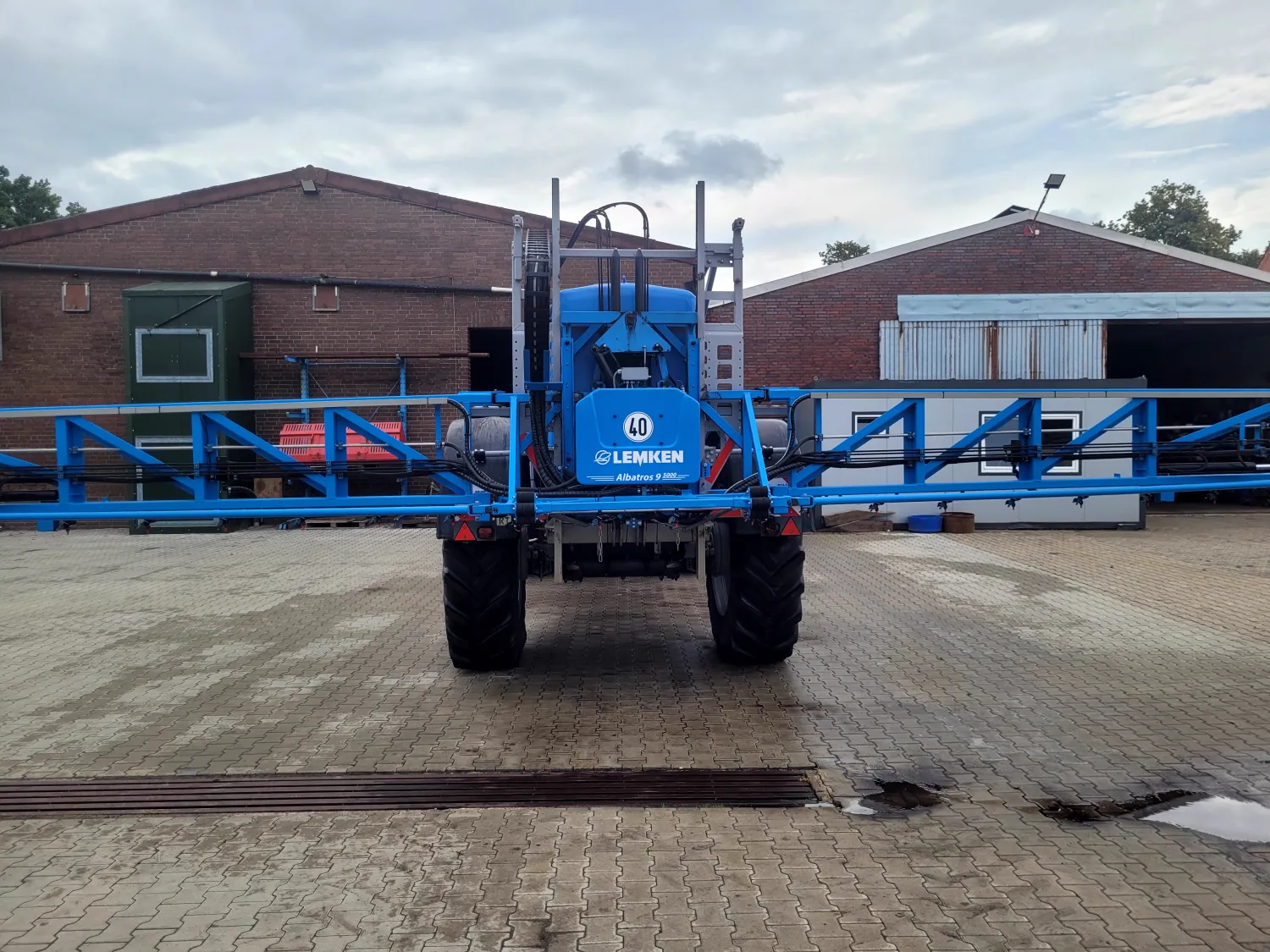 Lemken Albatros 9/5000 Spuit 33m - Uitstekende Staat