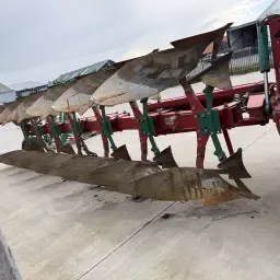 Pług Kverneland KKLO - 7 Skib Zmienne - Rok 2017