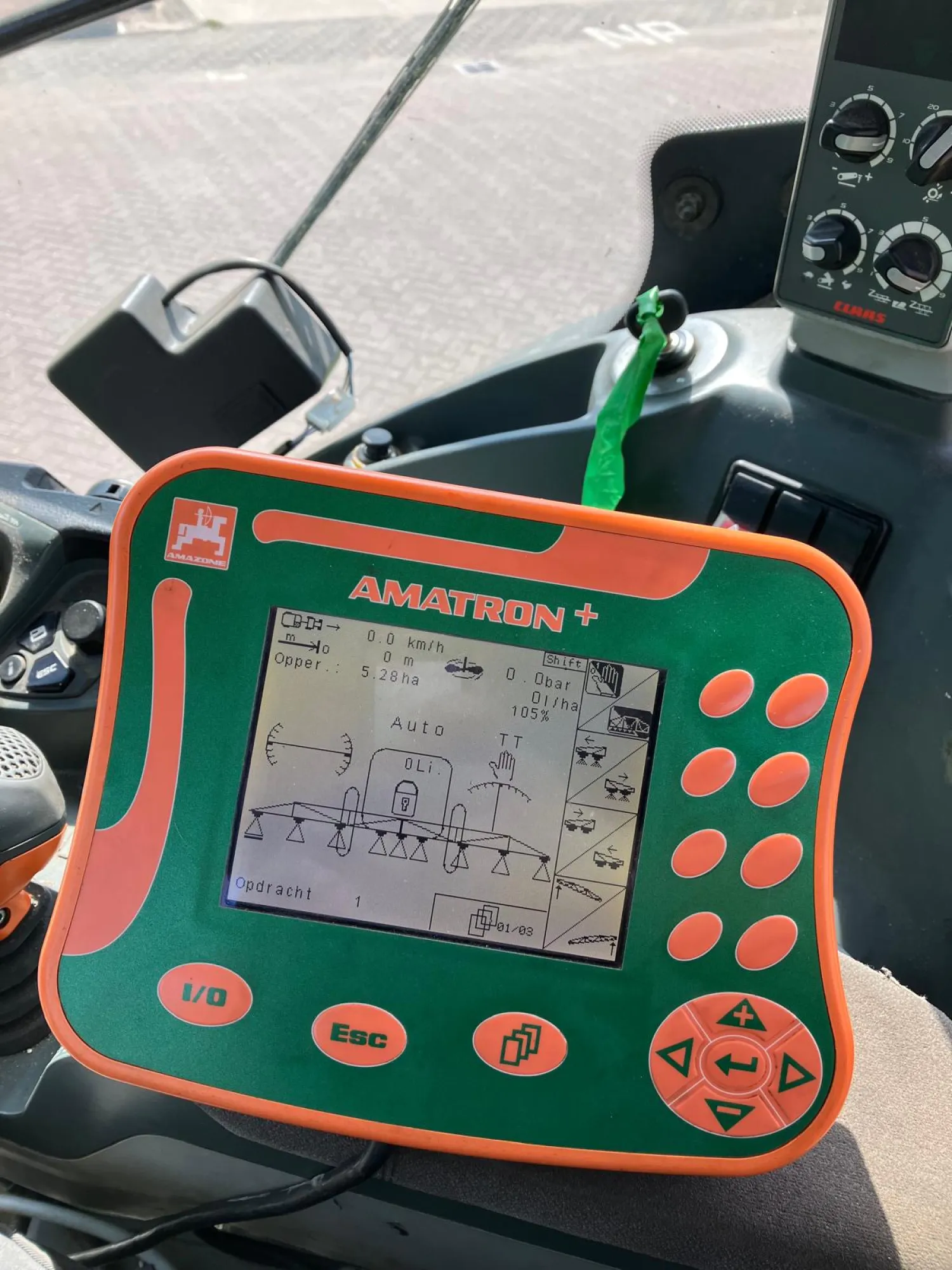 Amazone UX 5200-40-3 Spuitmachine - 40m Werkbreedte