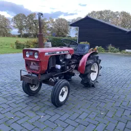 Yanmar YM 1300 En Venta | Tractor Compacto con Matrícula