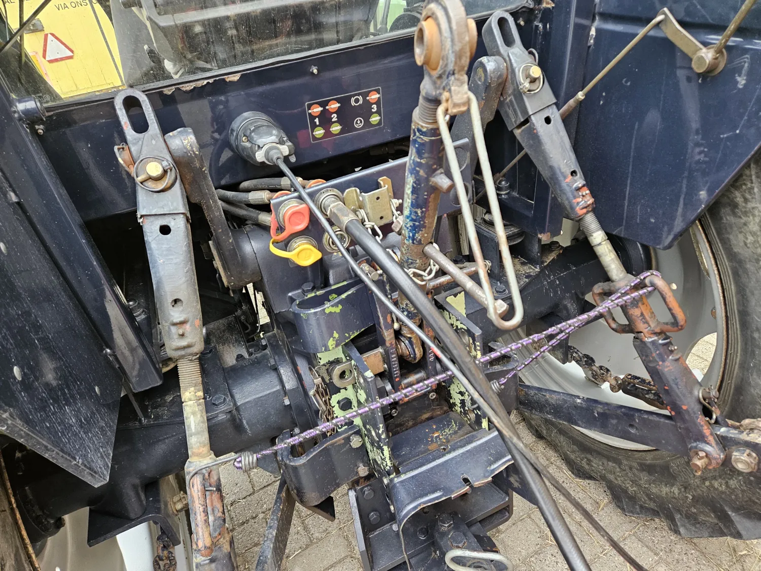 Deutz DX 3.70 Tractor te koop - 72 PK, 3800 uur