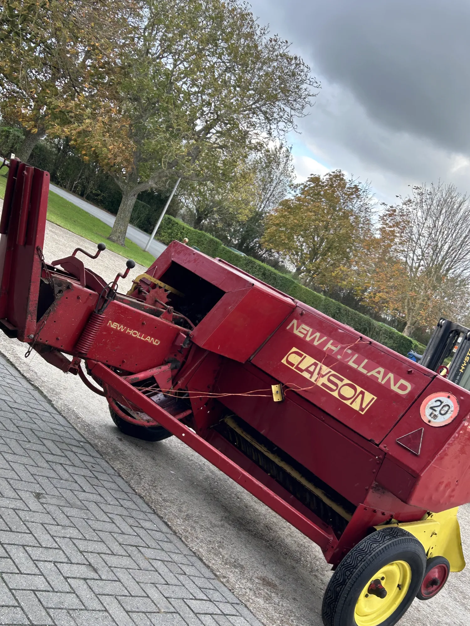 New Holland 276 Pers te koop | Hobby beëindiging