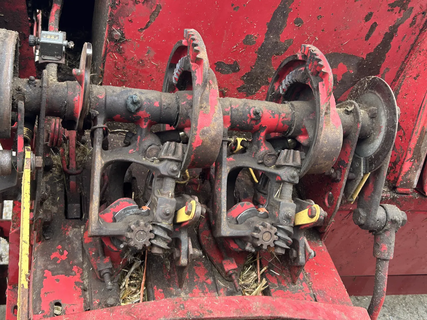 New Holland 276 Pers te koop | Hobby beëindiging