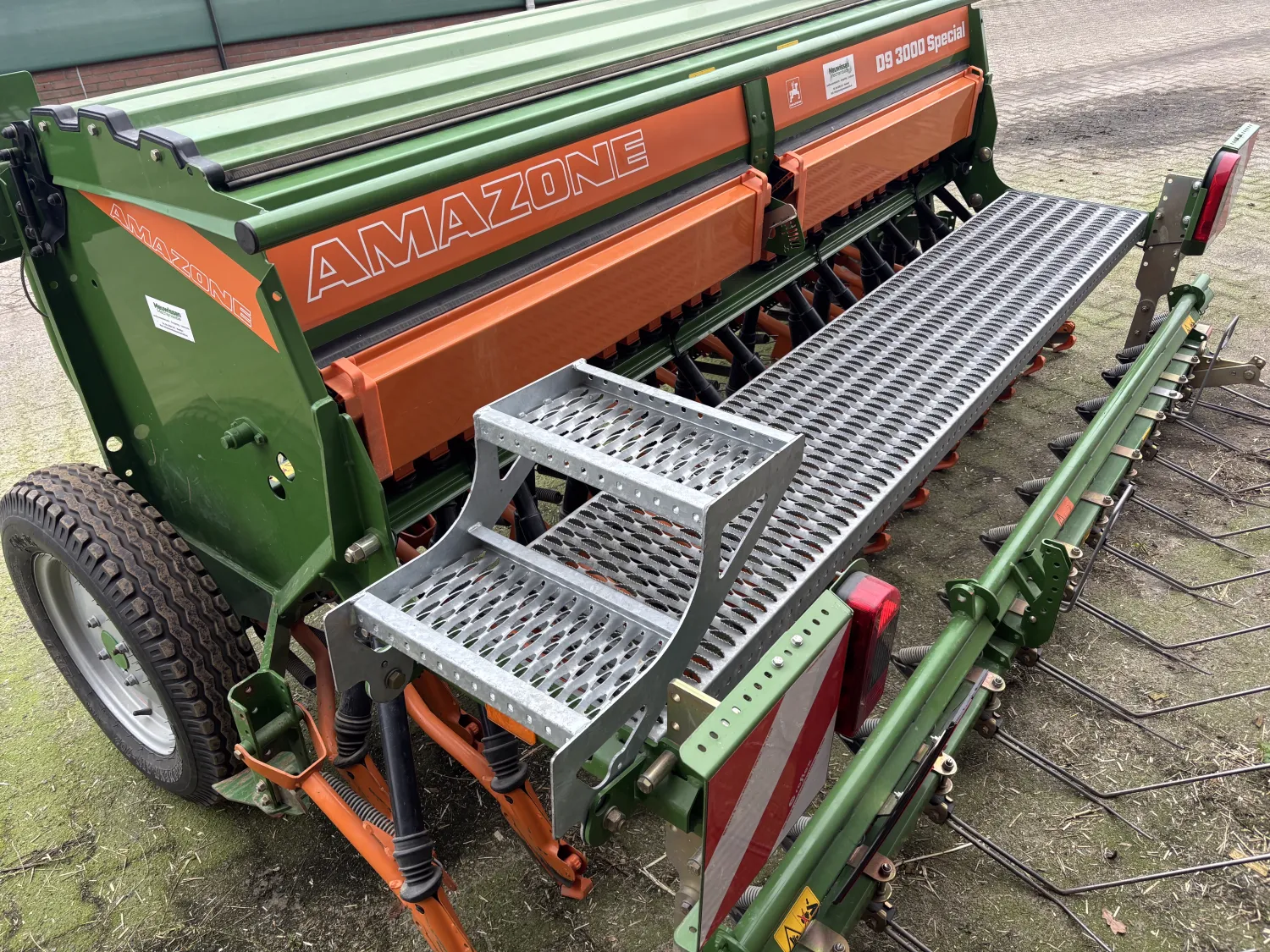 Amazone D9 3000 Special zaaimachine - Bouwjaar 2015