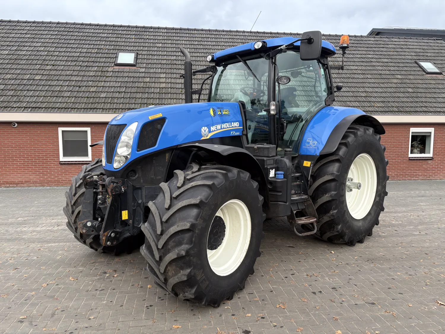 New Holland T7.220 PC 2014 - 8950 uur - Geveerde vooras
