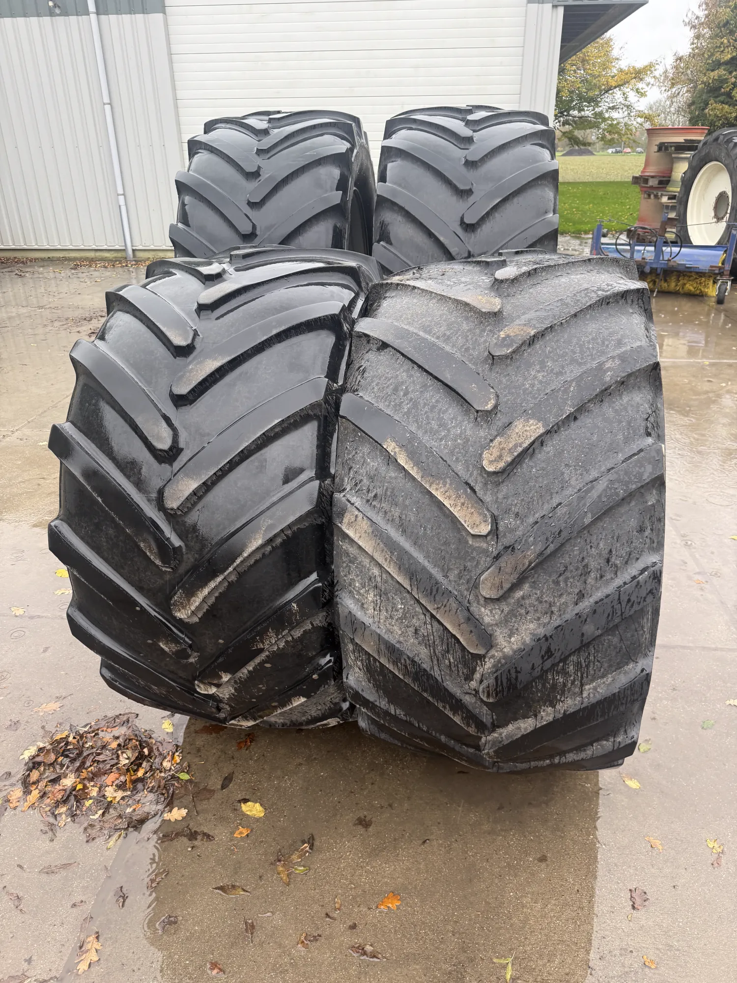 Neumáticos Michelin MachXbib en llantas - Fendt 724