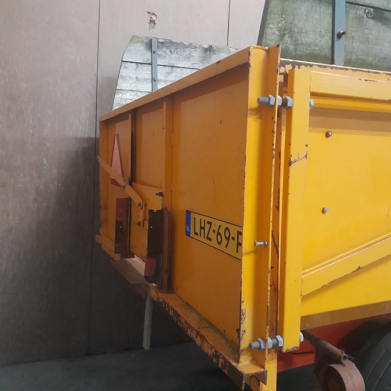 Kipwagen te koop - Uitstekende staat