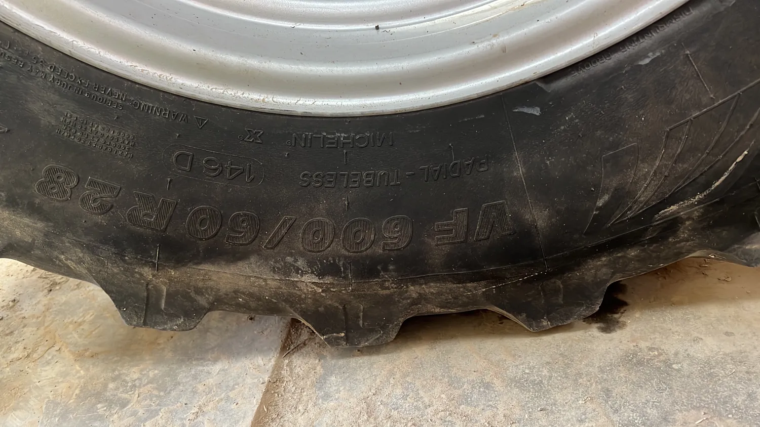 Neumático Michelin VF 600-60R28 en venta | Neumáticos agrícolas nuevos