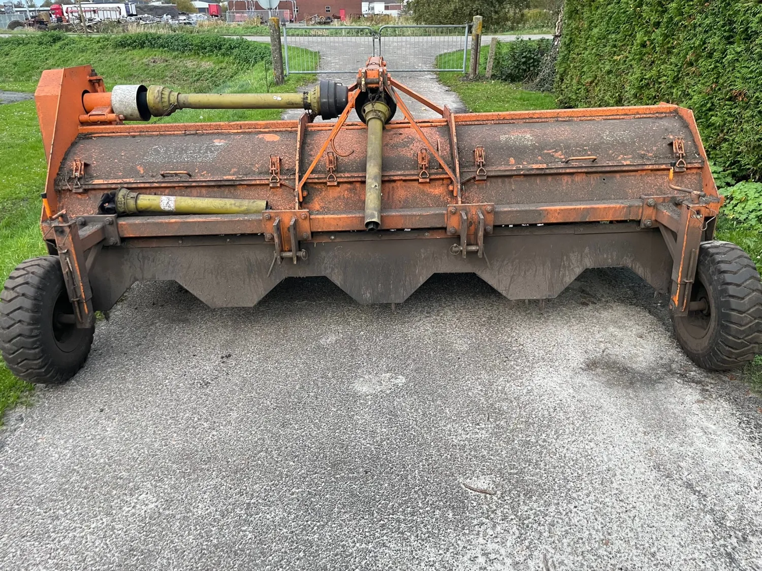 Loofklapper te koop - Struik 4LKFA75 - Bouwjaar 2000