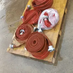 Tuyau 2 pouces - 150 mètres, moitié non utilisé