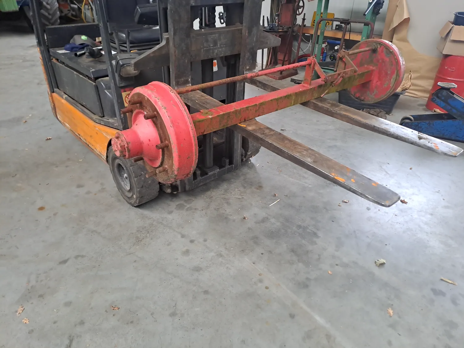 Eje agrícola frenado - 8 orificios, 1.60m ancho