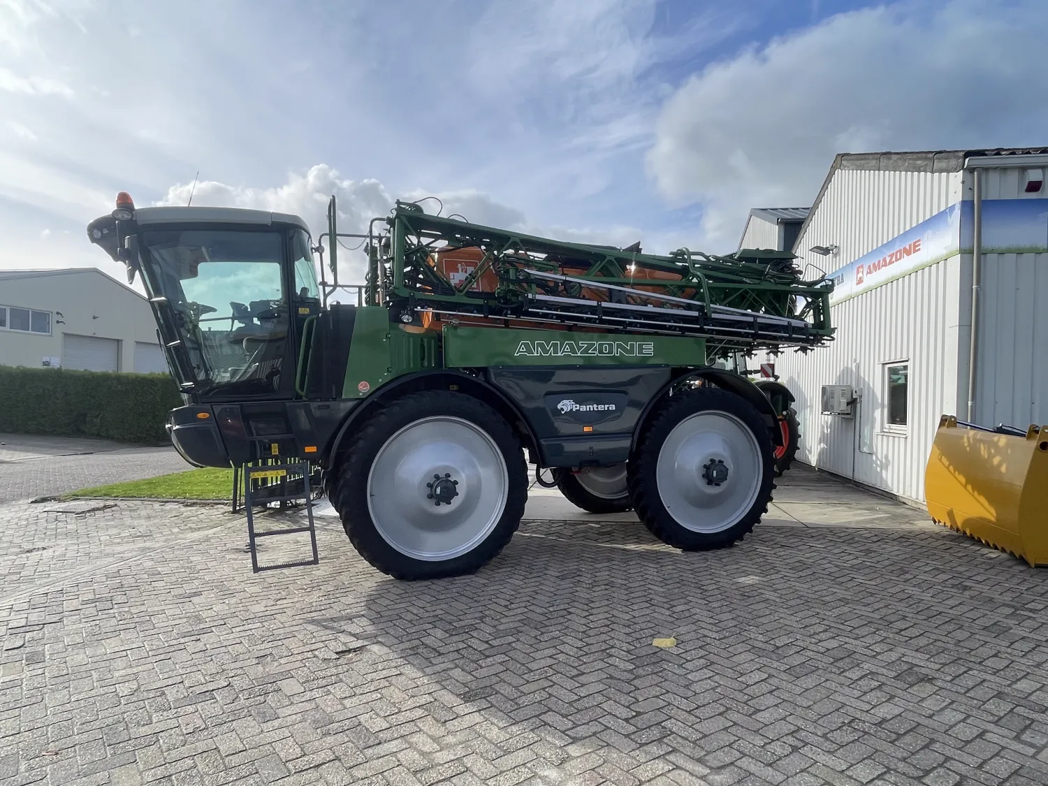 Amazone Pantera 4001 - 2013, 39m boom, GPS