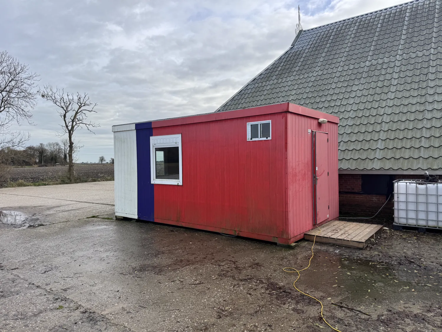 Schaftkeet te koop - 6 x 2,5 meter - Goede staat