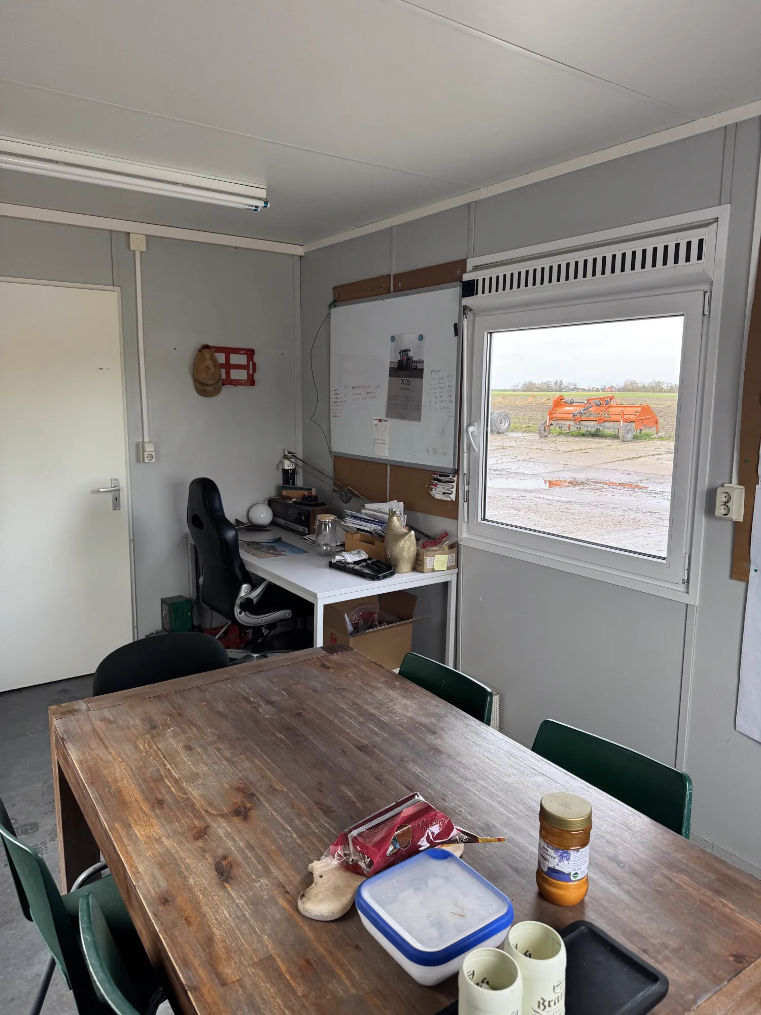 Schaftkeet te koop - 6 x 2,5 meter - Goede staat