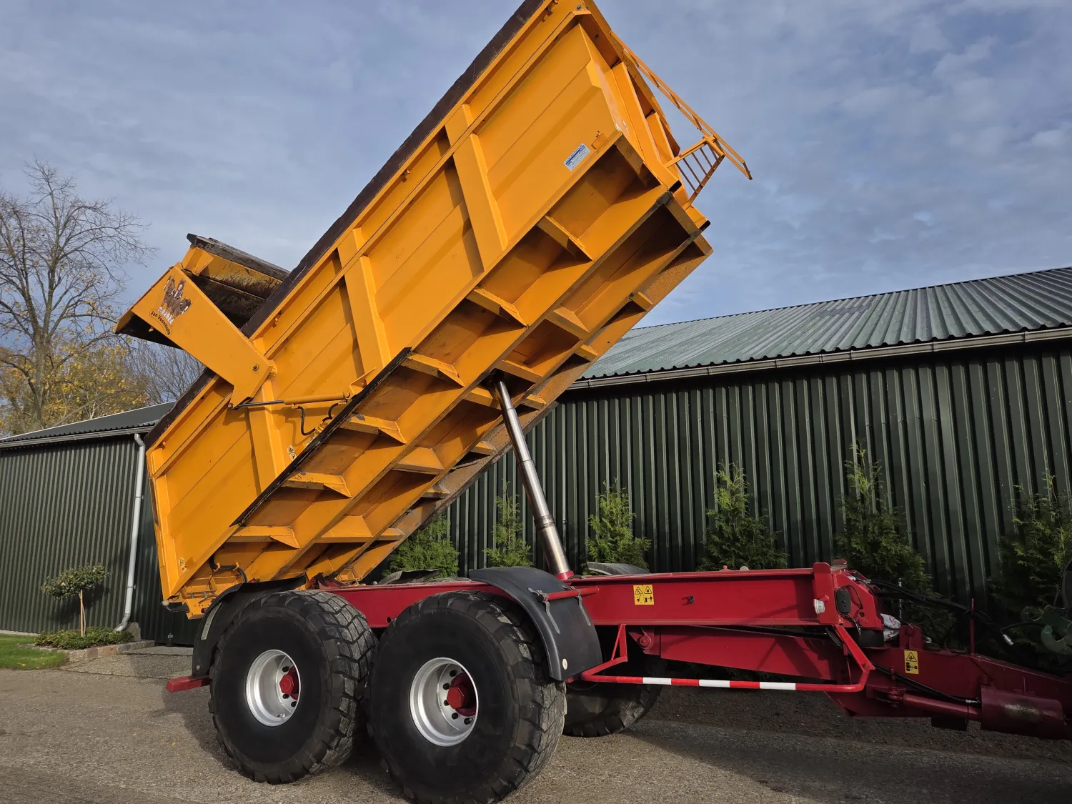 Veenhuis JVZK22000 Erdmulde / Kipper zu verkaufen