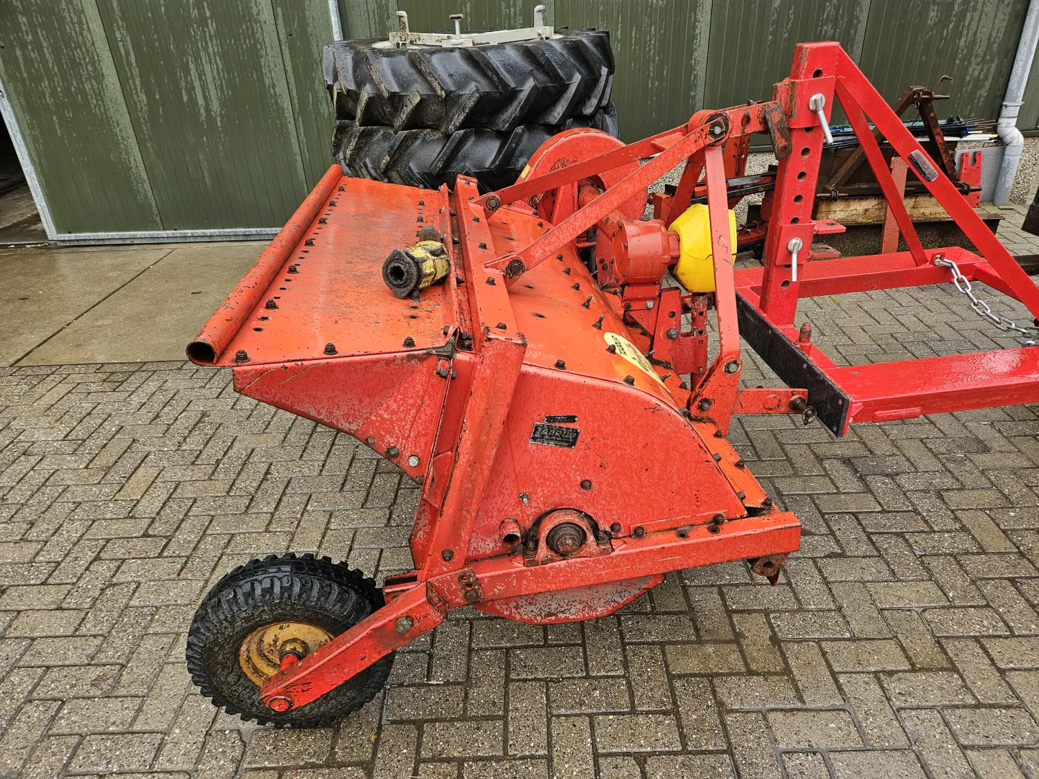 Loofklapper Taarup SKT 1500 - 1.50m spoorbreedte