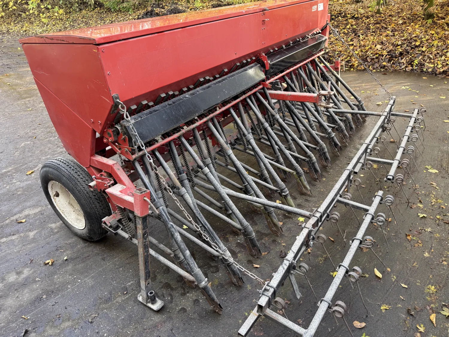 Saxonia Zaaimachine - 24 zaaipijpen - Nette staat