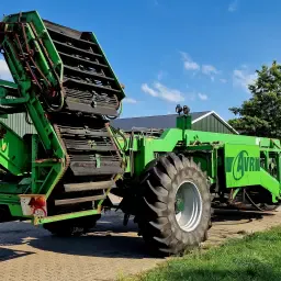 Arracheuse de Pommes de Terre AVR TT43 - 4 Rangées, 2000