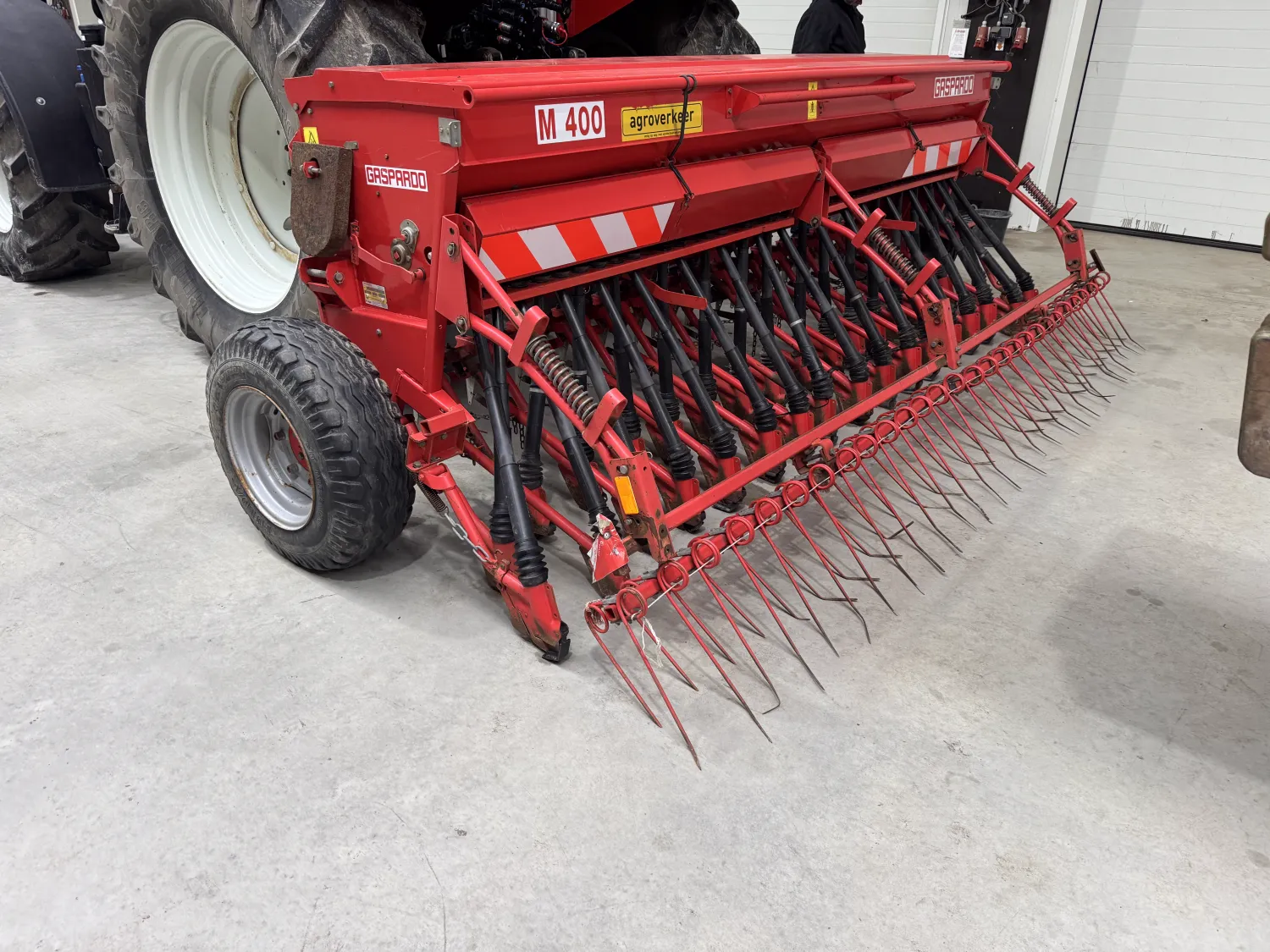 GASPARDO M400 Zaaimachine - 4 meter - Bouwjaar 2003