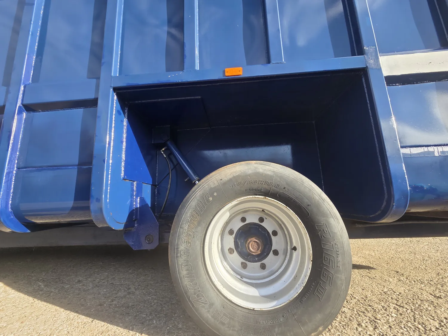 Mestcontainer / Mestbak - 45m³ Inhoud - Klaar voor Gebruik