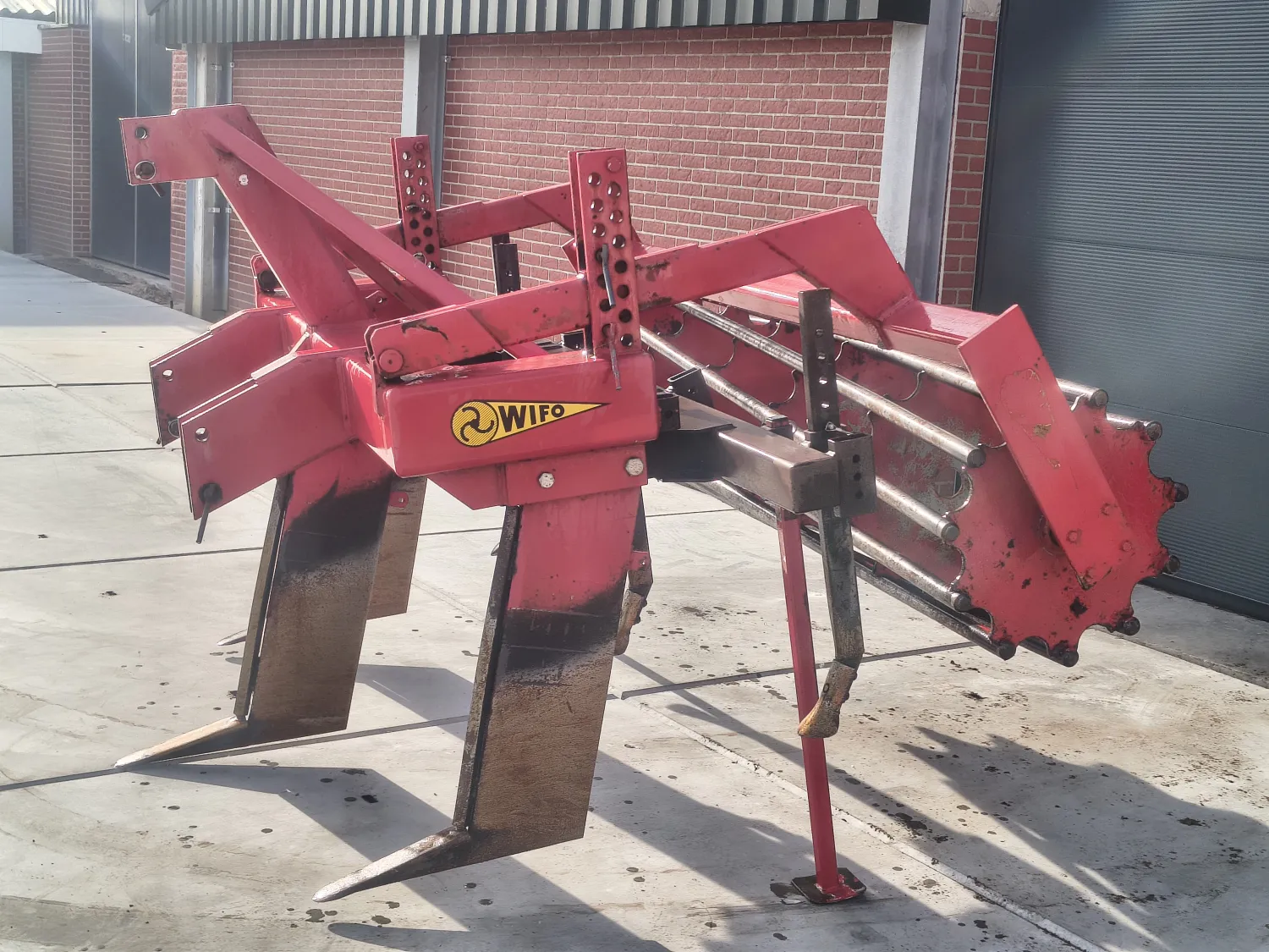 Wifo Woelpoot WU-23-180 Woeler | Cultivator met Rol