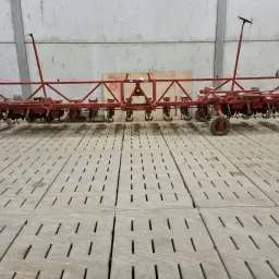 Сеялка за цвекло 18 реда за продажба | Селскостопанска техника