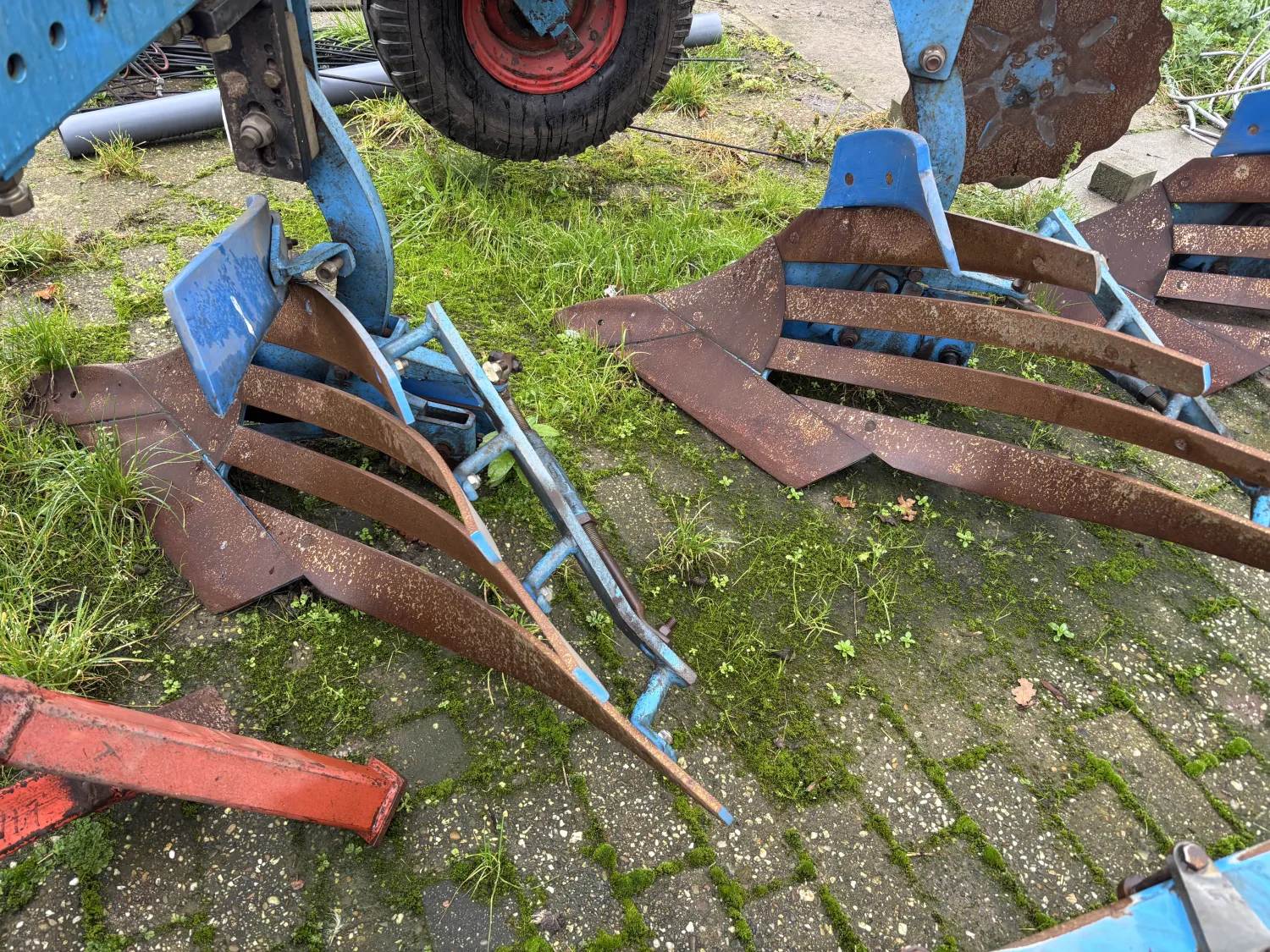 Плуг Lemken Europal 4-Корпусний (2011) з Ущільнювачем Борозни