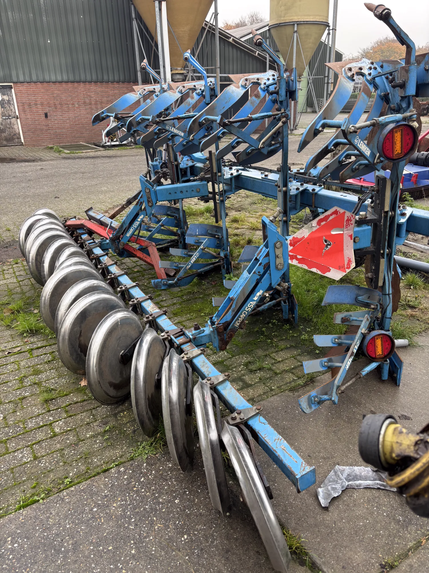 Плуг Lemken Europal 4-Корпусний (2011) з Ущільнювачем Борозни