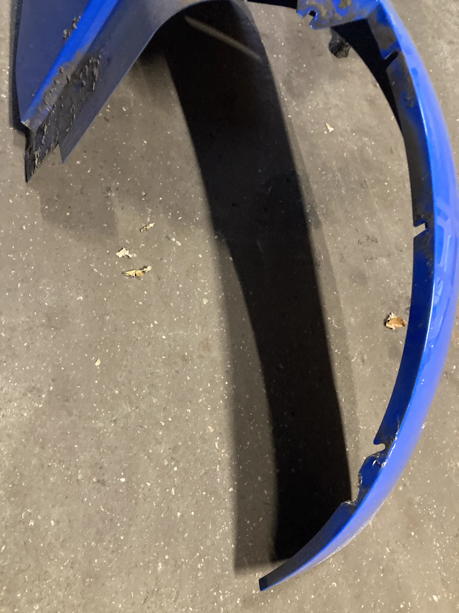 Aripă avariată pentru New Holland T6