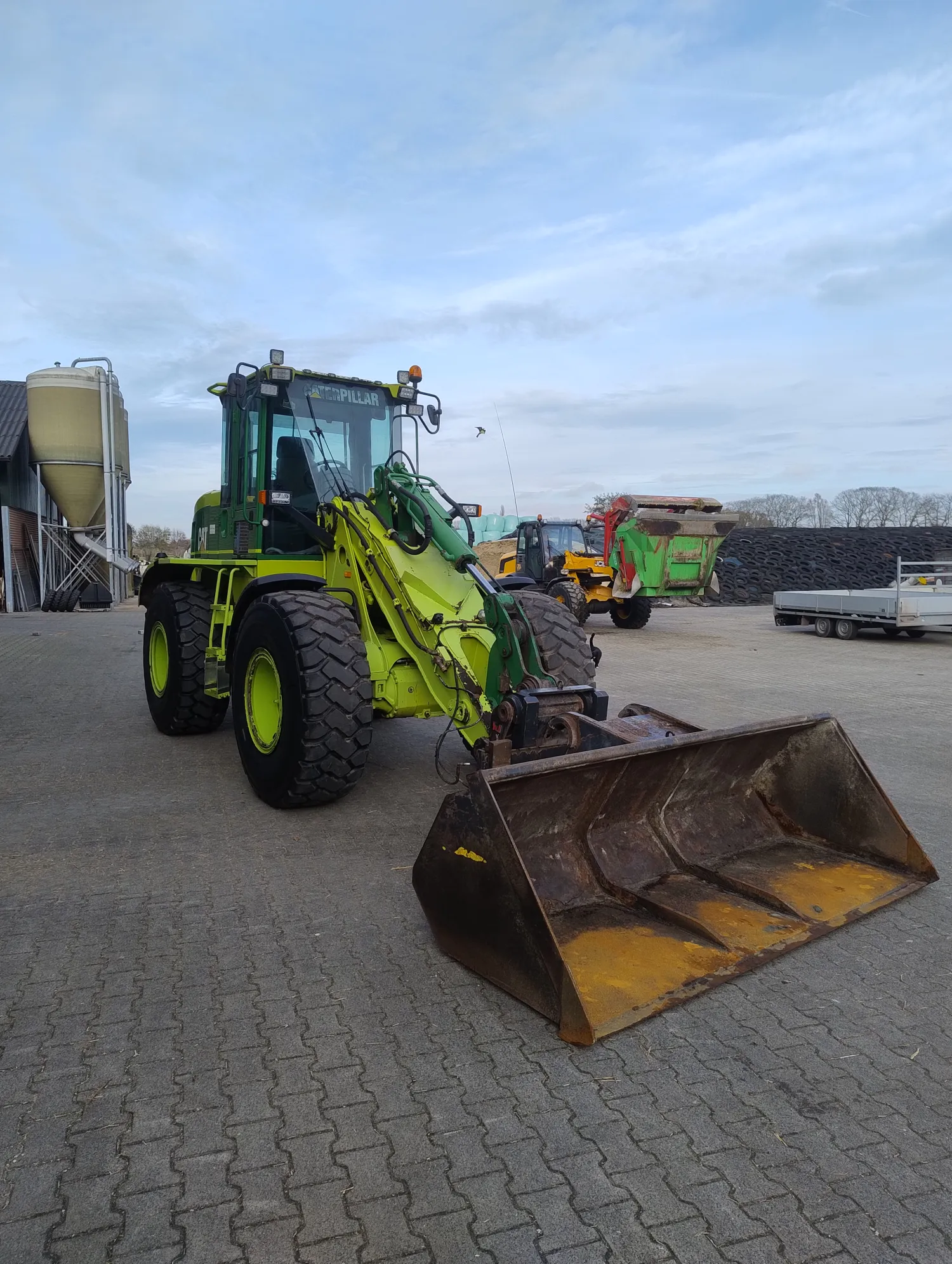 Pala cargadora Cat 924G - 1999 - Buen estado