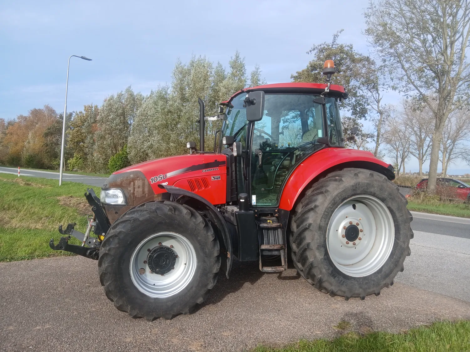 Case Farmall 105u Pro - Година 2015 - 3525 Часа