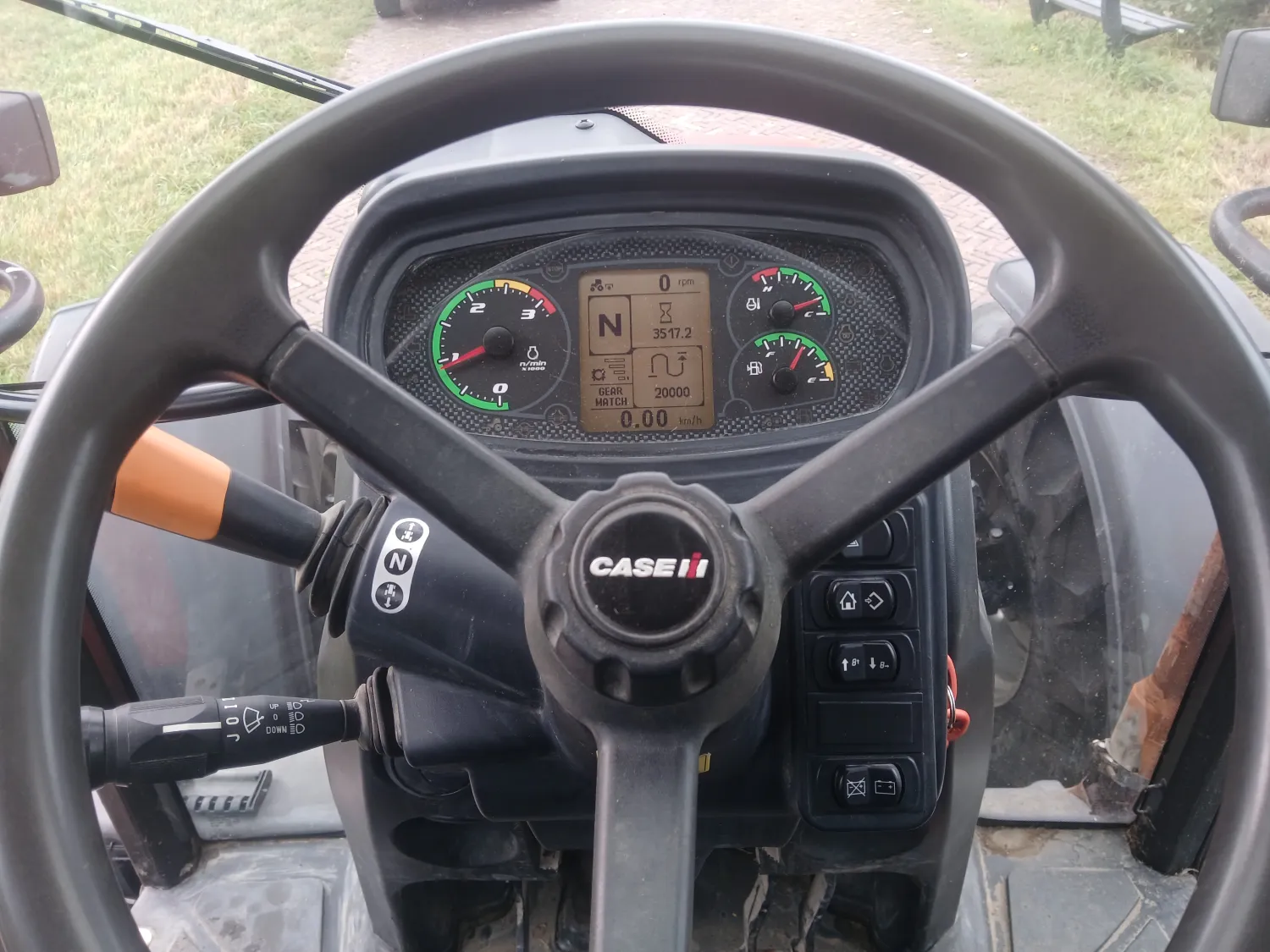 Case Farmall 105u Pro - Година 2015 - 3525 Часа