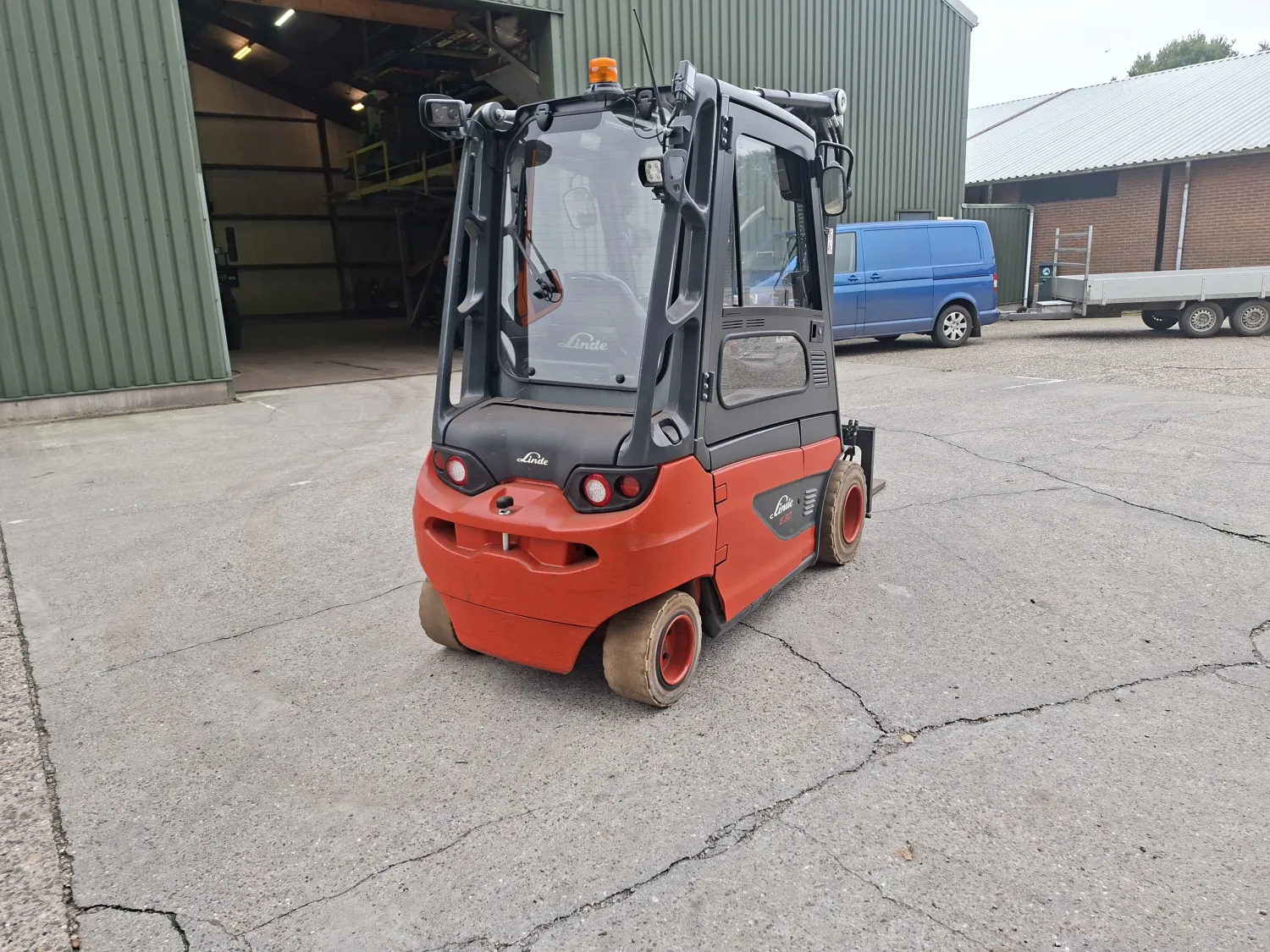 Carretilla Elevadora Linde E30 2020 | Cabina, 3.3m Elevación