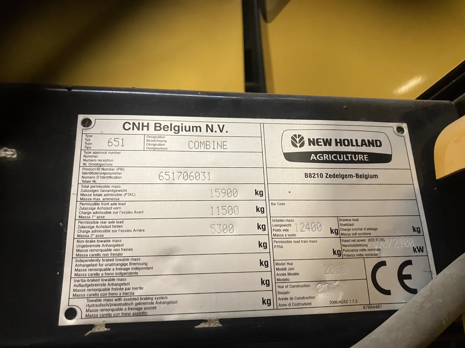 Cosechadora New Holland CSX 7050 - 4WD, Cabezal 6m