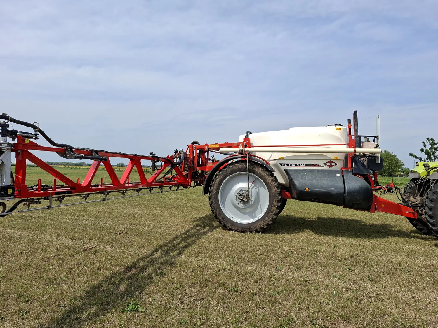 Kuhn Sprayer For Sale | GPS, Nozzle Control, New Spray Booms