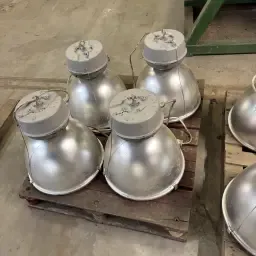 400W Halogen Lamps - High Light Output, Good Condition