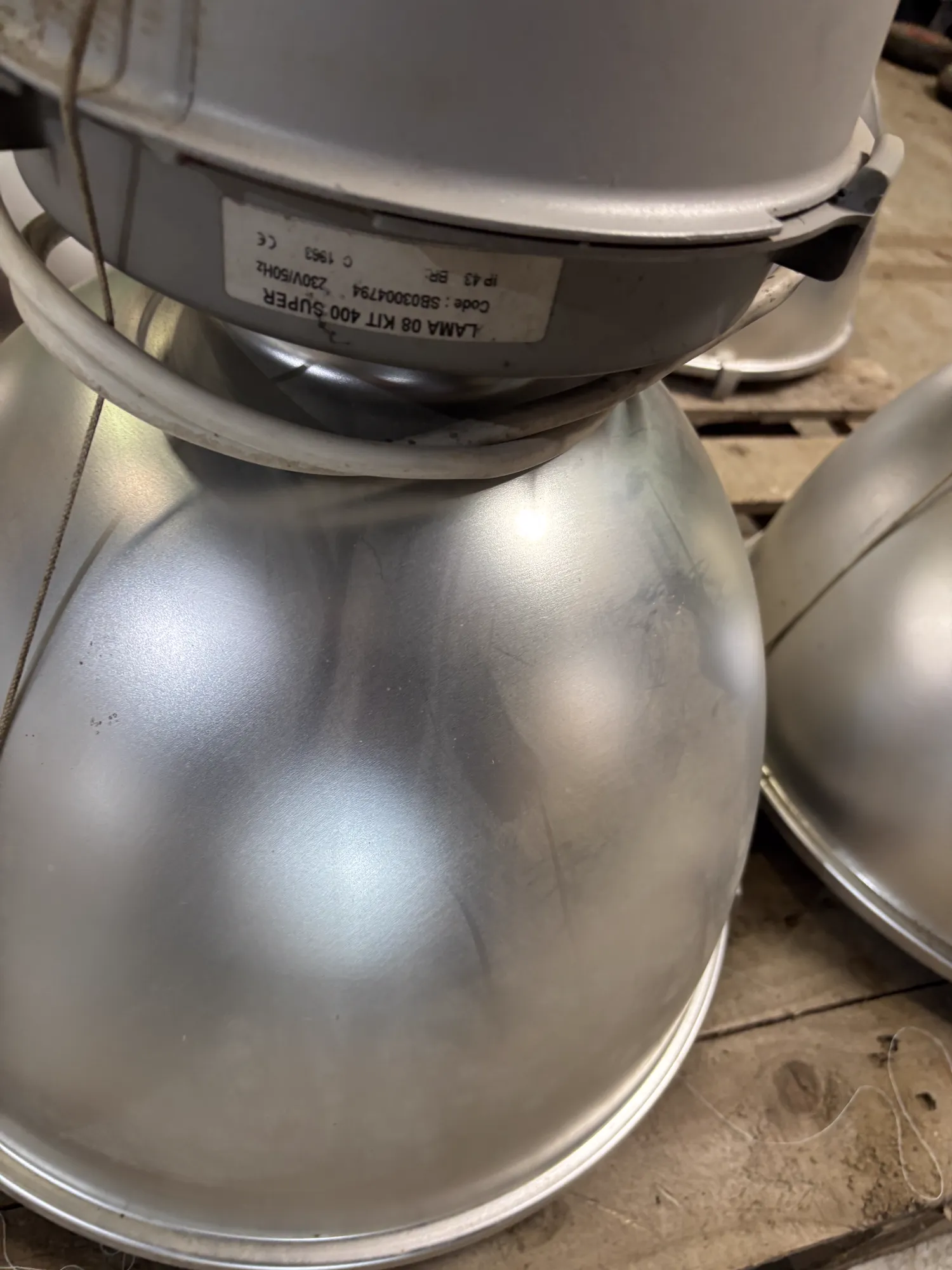 400W Halogen Lamps - High Light Output, Good Condition