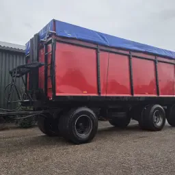 Kippanhänger zu verkaufen - Hydraulische Bremse & Mehr