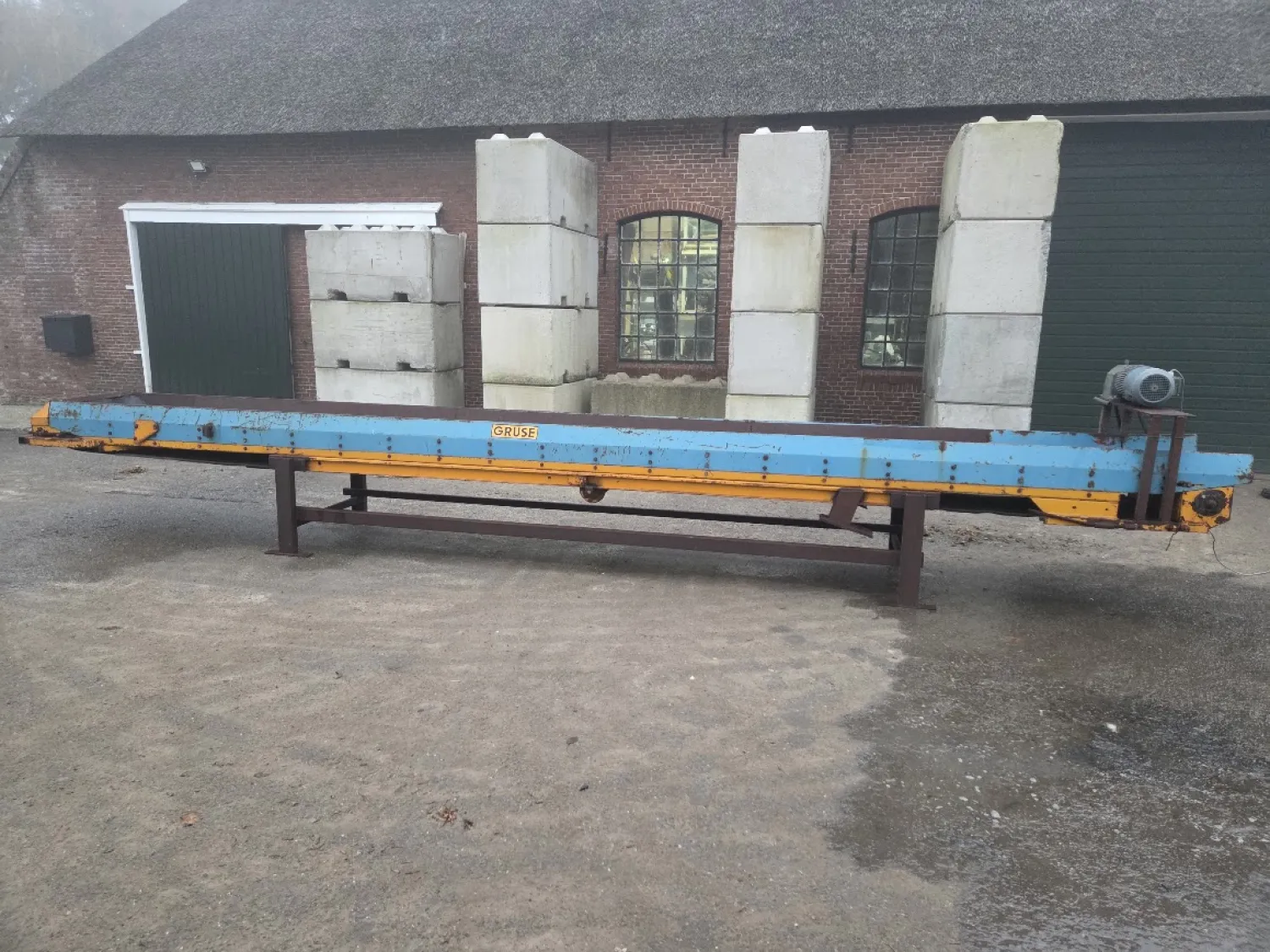 Przenośnik taśmowy Climax: 675x65cm, profilowana guma