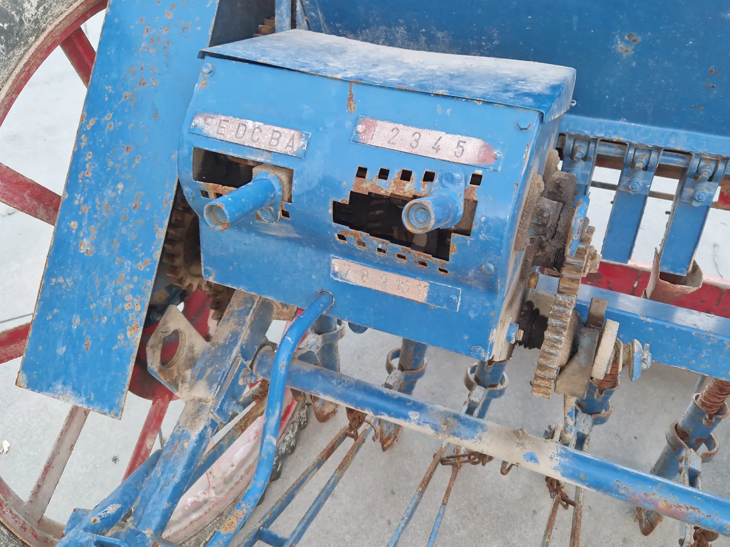 Saxonia VEB Zaaimachine 1961 - Oldtimer Landbouwmachine