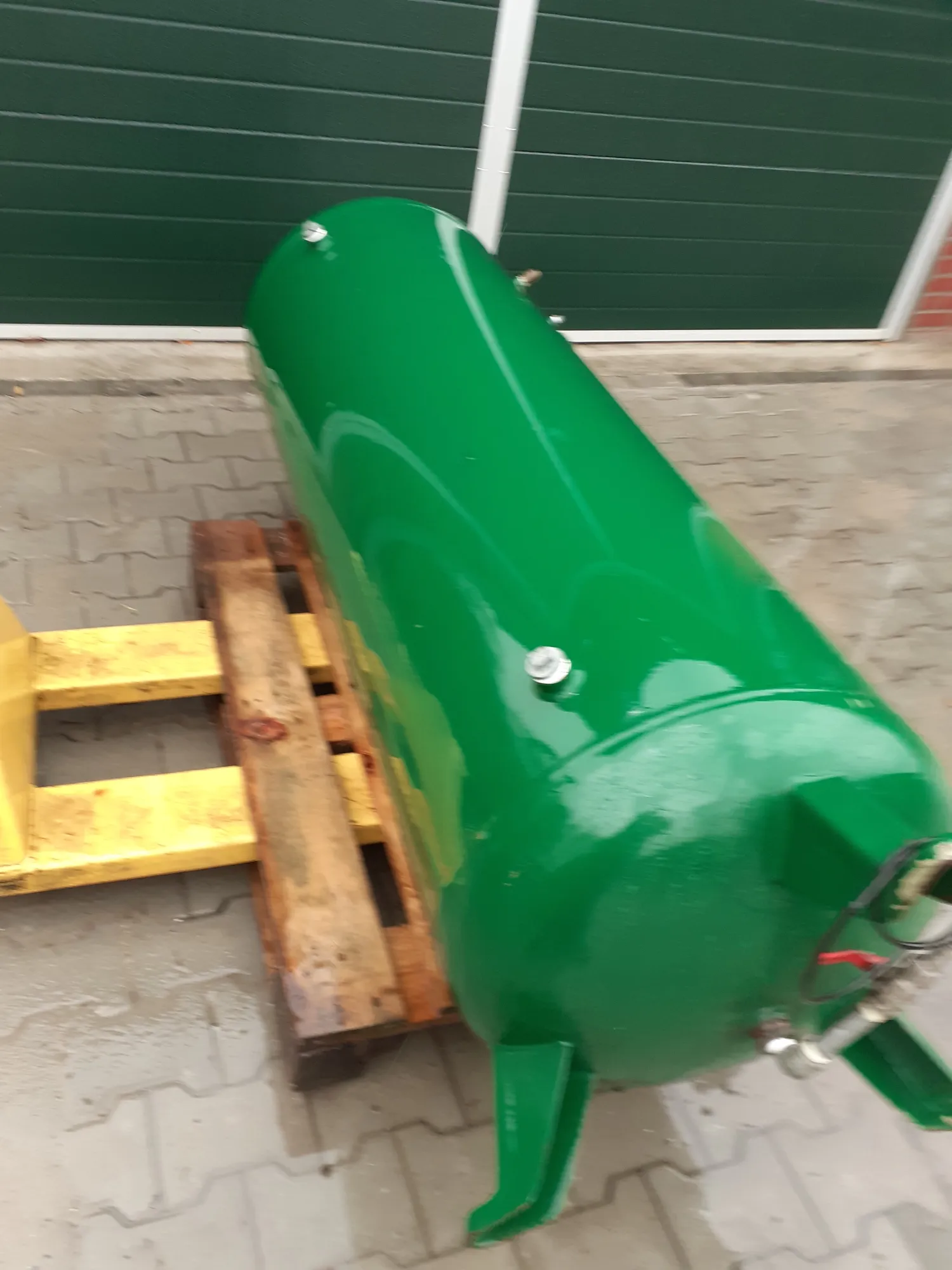 Reserve druktank: Extra voorraad | Zo goed als nieuw