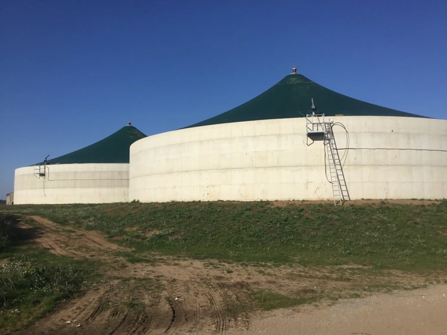 Vloeibare & vaste digestaat beschikbaar