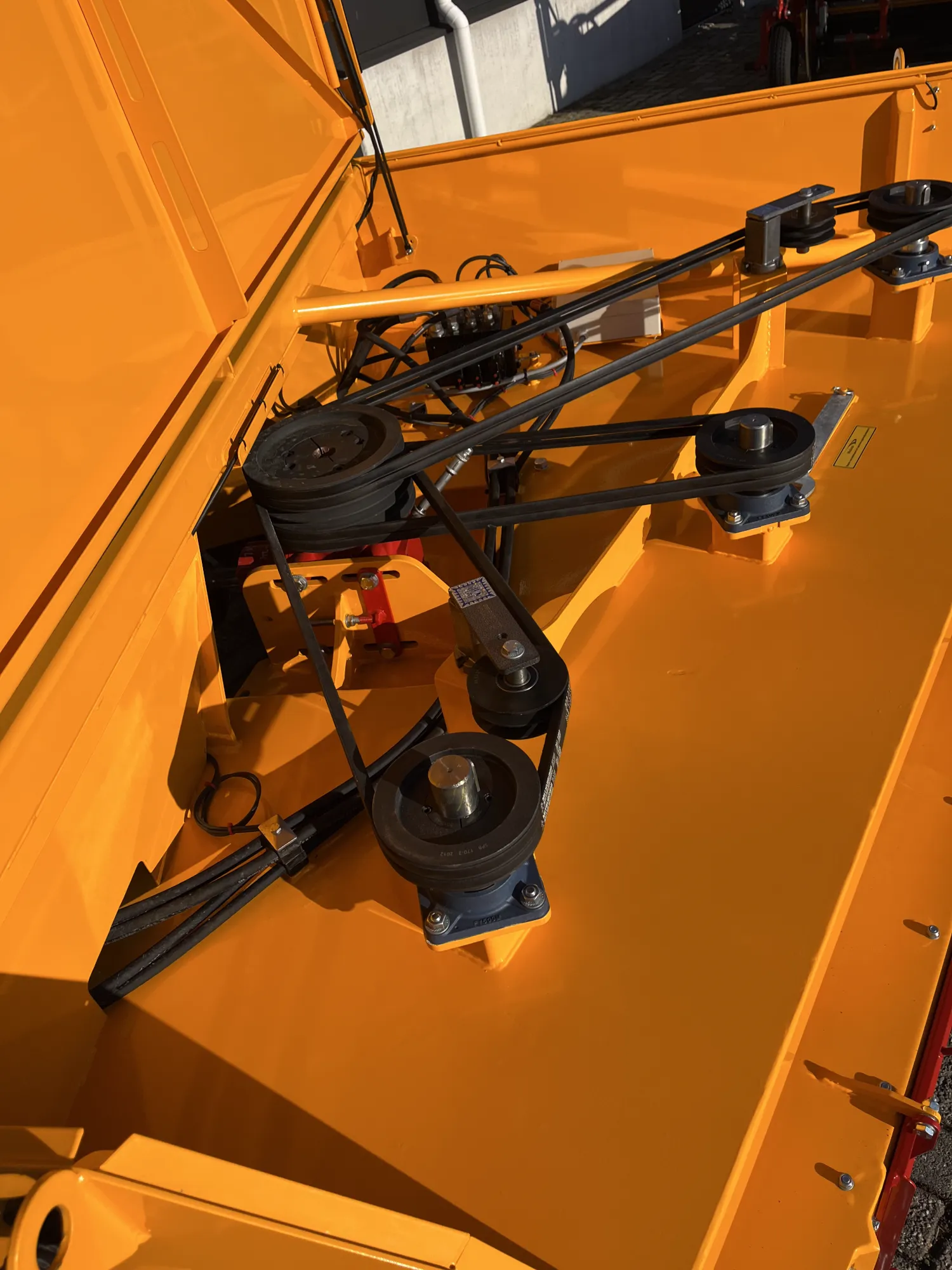 Maclouis MLK2250-S Harvester - Hydraulic, LED, 2024 Model