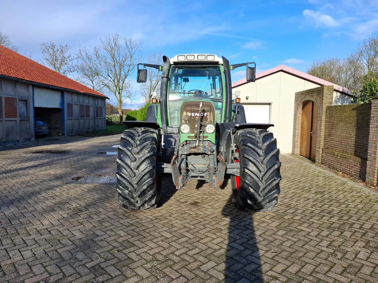 Fendt 818 Vario (2006) na sprzedaż – 8100 godzin – Stan Bardzo Dobry